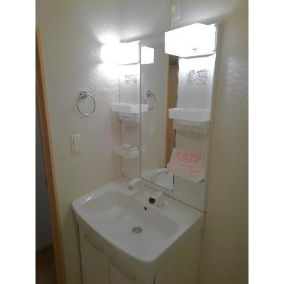 リバ－　イ－スト 205【管理NO：1-017967001-02050】 ★家具家電は申し込み後に搬入します★ ★2026年11月下旬入居可能★の物件画像