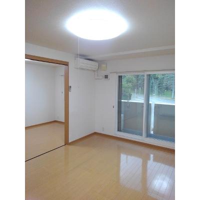 ヴェントル－チェ 203【管理NO：1-015333701-02030】 ★家具家電は申し込み後に搬入します★ ★2026年12月中旬入居可能★の物件画像