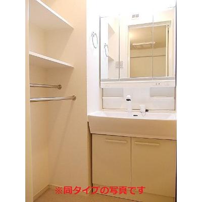 グランド　ルーチェ　寺内 102【管理NO：1-026702401-01020】 ★家具家電は申し込み後に搬入します★ ★2026年12月上旬入居可能★の物件画像