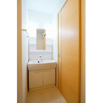 サニーガーデンＢ 102【管理NO：1-020506402-01020】 ★家具家電は申し込み後に搬入します★ ★2026年12月上旬入居可能★の物件画像
