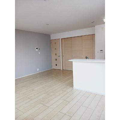 アヴェンタドール 101【管理NO：1-020645201-01010】 ★家具家電は申し込み後に搬入します★ ★2026年11月中旬入居可能★の物件画像