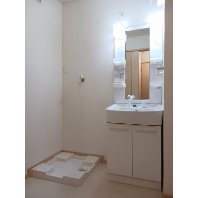 カーサ　フェリーチェ 103【管理NO：1-015675001-01030】 ★家具家電は申し込み後に搬入します★ ★2026年10月下旬入居可能★の物件画像