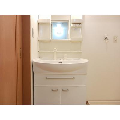 アプローズ 302【管理NO：1-014221501-03020】 ★家具家電は申し込み後に搬入します★ ★2026年12月中旬入居可能★の物件画像