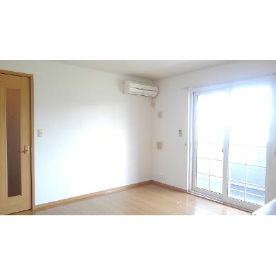エスターテ 103【管理NO：1-013827201-01030】 ★家具家電は申し込み後に搬入します★ ★2026年12月上旬入居可能★の物件画像