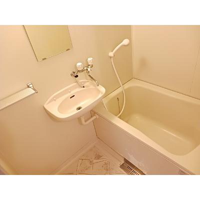 エルディム茂作 202【管理NO：1-004108301-02020】 ★家具家電は申し込み後に搬入します★ ★2026年11月下旬入居可能★の物件画像