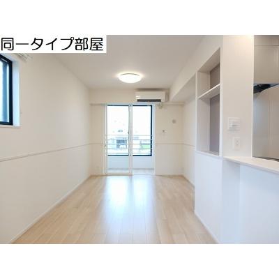 パルク町村 205【管理NO：1-028727301-02050】 ★家具家電は申し込み後に搬入します★ ★2027年02月上旬入居可能★の物件画像