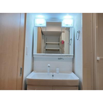 Ｉ　ネット　５　Ｂ 101【管理NO：1-025404802-01010】 ★家具家電は申し込み後に搬入します★ ★2026年12月上旬入居可能★の物件画像