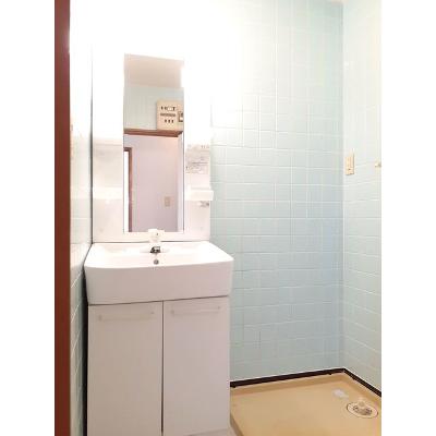 マンションカメリア 303【管理NO：1-002484101-03030】 ★家具家電は申し込み後に搬入します★ ★2026年12月中旬入居可能★の物件画像