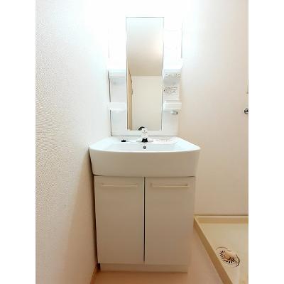 エルディム立田Ｂ 101【管理NO：1-003709902-01010】 ★家具家電は申し込み後に搬入します★ ★2026年11月下旬入居可能★の物件画像