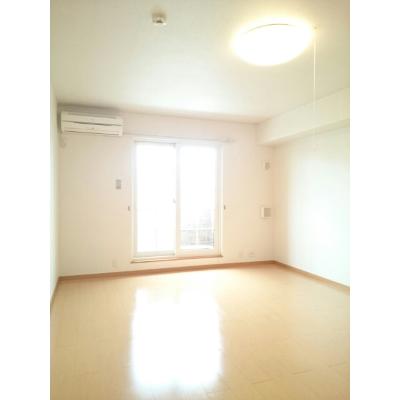 Ｒｉｔｚ 206【管理NO：1-014738801-02050】 ★家具家電は申し込み後に搬入します★ ★2026年12月中旬入居可能★の物件画像