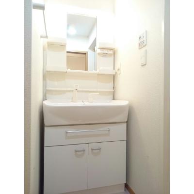 Ｒｉｔｚ 206【管理NO：1-014738801-02050】 ★家具家電は申し込み後に搬入します★ ★2026年12月中旬入居可能★の物件画像