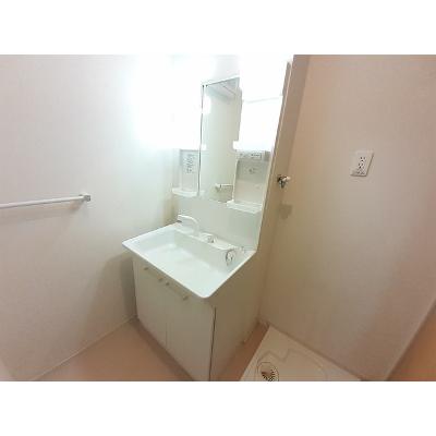 クレメント福池 101【管理NO：1-022689901-01010】 ★家具家電は申し込み後に搬入します★ ★2027年01月上旬入居可能★の物件画像