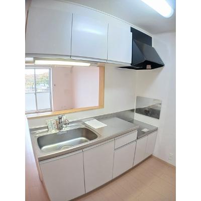 カーサ・ルーリオⅠ 201【管理NO：1-016478601-02010】 ★家具家電は申し込み後に搬入します★ ★2026年12月中旬入居可能★の物件画像
