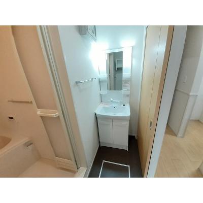 アルバグランデ 101【管理NO：1-022639701-01010】 ★家具家電は申し込み後に搬入します★ ★2026年12月上旬入居可能★の物件画像