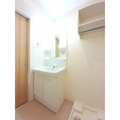 ジョワイユ　Ｗ 103【管理NO：1-022616804-01030】 ★家具家電は申し込み後に搬入します★ ★2026年12月中旬入居可能★の物件画像