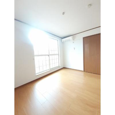 ラーカイラム 202【管理NO：1-010285901-02020】 ★家具家電は申し込み後に搬入します★ ★2027年01月下旬入居可能★の物件画像