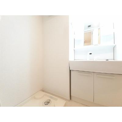 ＣＲＯＳＳ　ＲＯＡＤ　Ⅱ 104【管理NO：1-023566102-01040】 ★家具家電は申し込み後に搬入します★ ★2026年10月下旬入居可能★の物件画像