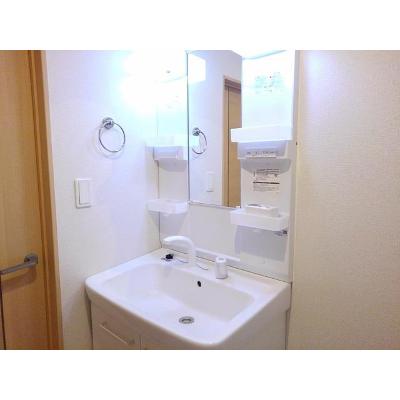 スカイツリー　Ⅲ 204【管理NO：1-020110701-02040】 ★家具家電は申し込み後に搬入します★ ★2026年12月上旬入居可能★の物件画像