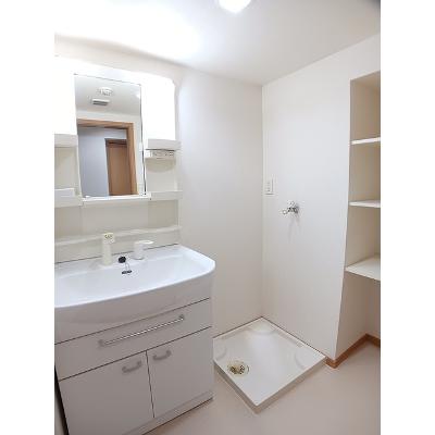 エクセレント 206【管理NO：1-013587701-02060】 ★家具家電は申し込み後に搬入します★の物件画像