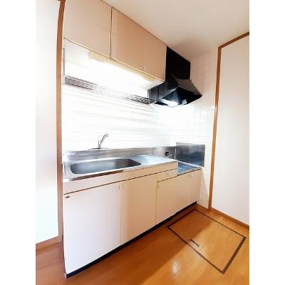マノワールＡ 102【管理NO：1-007357601-01020】 ★家具家電は申し込み後に搬入します★ ★2026年11月下旬入居可能★の物件画像
