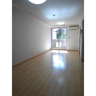 ナオパウム 101【管理NO：1-017050201-01010】 ★家具家電は申し込み後に搬入します★ ★2026年11月中旬入居可能★の物件画像