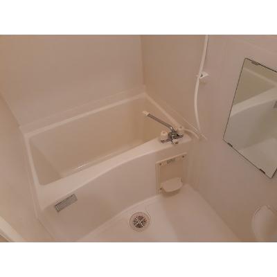 フローラリア 104【管理NO：1-011300901-01040】 ★家具家電は申し込み後に搬入します★ ★2026年11月下旬入居可能★の物件画像