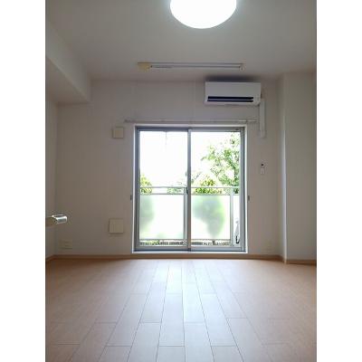 レイ　ペーラ 106【管理NO：1-016060501-01060】 ★家具家電は申し込み後に搬入します★ ★2026年12月上旬入居可能★の物件画像