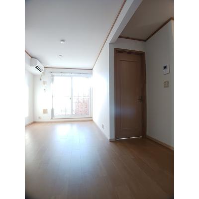 サウスウィンド 202【管理NO：1-011845701-02020】 ★家具家電は申し込み後に搬入します★の物件画像
