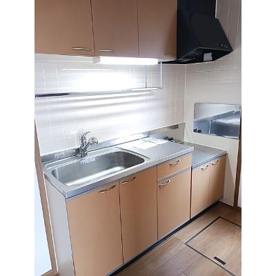 サニーフォレストＣ 102【管理NO：1-010787703-01020】 ★家具家電は申し込み後に搬入します★の物件画像