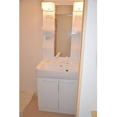セレノ 202【管理NO：1-017389801-02020】 ★家具家電は申し込み後に搬入します★ ★2026年11月上旬入居可能★の物件画像