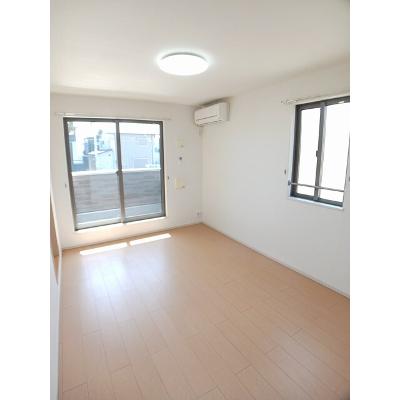 フォレストコート　Ⅱ 206【管理NO：1-019761502-02060】 ★家具家電は申し込み後に搬入します★ ★2026年10月下旬入居可能★の物件画像