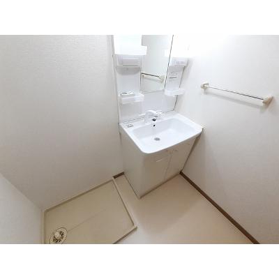 ローレル・コート 202【管理NO：1-009776801-02020】 ★家具家電は申し込み後に搬入します★ ★2026年12月上旬入居可能★の物件画像