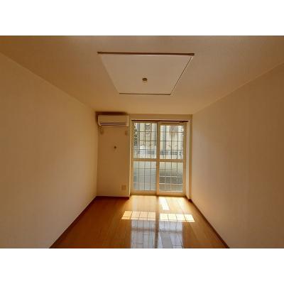ローレル・コート 101【管理NO：1-009776801-01010】 ★家具家電は申し込み後に搬入します★ ★2026年12月中旬入居可能★の物件画像