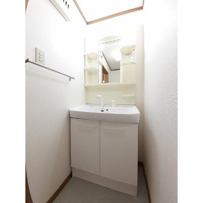 サン　パレス　クィーン 202【管理NO：1-010048502-02020】 ★家具家電は申し込み後に搬入します★ ★2026年12月中旬入居可能★の物件画像