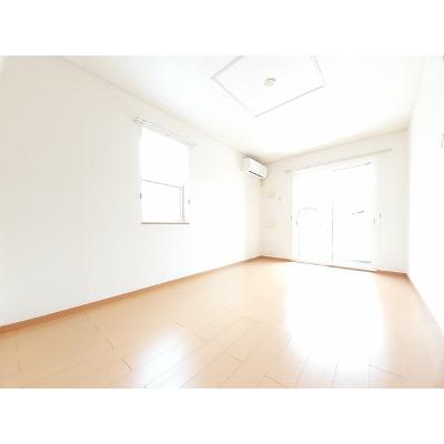 プラシードＡ 102【管理NO：1-015378301-01020】 ★家具家電は申し込み後に搬入します★ ★2026年11月中旬入居可能★の物件画像
