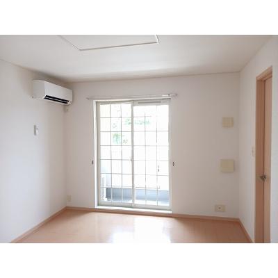 セレーノ・アロッジオ 104【管理NO：1-015990701-01040】 ★家具家電は申し込み後に搬入します★ ★2026年11月上旬入居可能★の物件画像