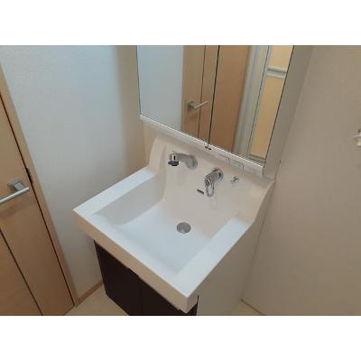 ヴァンクレール　Ⅲ 301【管理NO：1-017225601-03010】 ★家具家電は申し込み後に搬入します★ ★2026年11月中旬入居可能★の物件画像