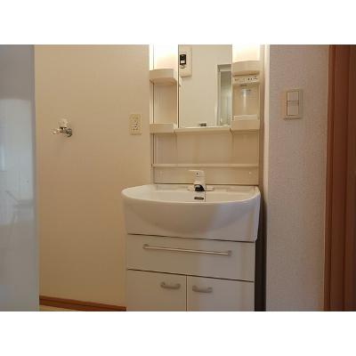 クレディ　パーク　Ｃ 101【管理NO：1-014302203-01010】 ★家具家電は申し込み後に搬入します★ ★2026年12月中旬入居可能★の物件画像