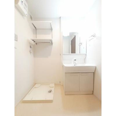 メゾン　ド　コルヌイエ　Ⅲ 101【管理NO：1-027435803-01010】 ★家具家電は申し込み後に搬入します★ ★2026年12月中旬入居可能★の物件画像