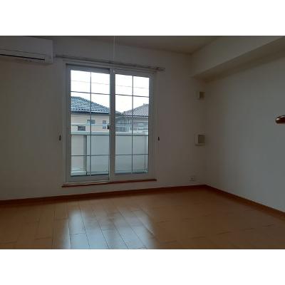 プリマベーラ 204【管理NO：1-014337301-02040】 ★家具家電は申し込み後に搬入します★ ★2027年01月中旬入居可能★の物件画像