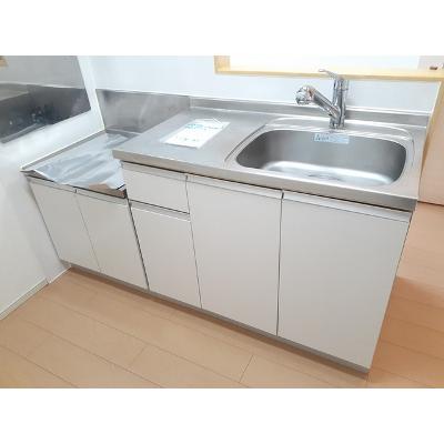 エピナール 202【管理NO：1-019596501-02020】 ★家具家電は申し込み後に搬入します★ ★2026年12月上旬入居可能★の物件画像