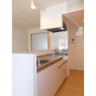 Ｔｒａｍｏｎｔｏ 105【管理NO：1-019751501-01040】 ★家具家電は申し込み後に搬入します★ ★2026年11月中旬入居可能★の物件画像