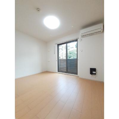 サン・イースト 101【管理NO：1-020792101-01010】 ★家具家電は申し込み後に搬入します★ ★2026年12月下旬入居可能★の物件画像
