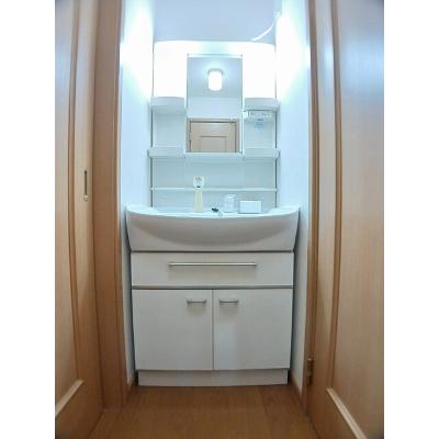 ウォーター　フィールド　Ｅ 102【管理NO：1-014511301-01020】 ★家具家電は申し込み後に搬入します★ ★2027年01月中旬入居可能★の物件画像
