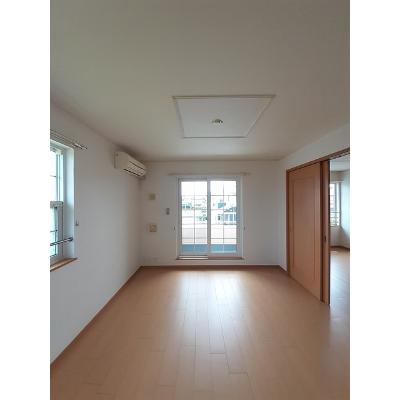 クローバー赤土　Ⅰ 202【管理NO：1-014433701-02020】 ★家具家電は申し込み後に搬入します★ ★2026年11月下旬入居可能★の物件画像