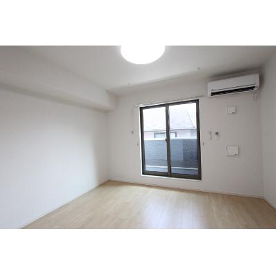 ラパン　ノアール 202【管理NO：1-021694102-02020】 ★家具家電は申し込み後に搬入します★ ★2026年10月下旬入居可能★の物件画像