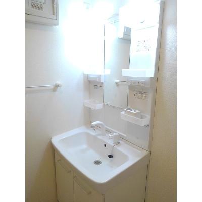 サンライズ岩山 203【管理NO：1-019858101-02030】 ★家具家電は申し込み後に搬入します★ ★2026年12月上旬入居可能★の物件画像