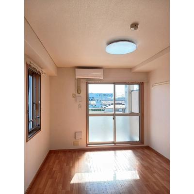 グランセピア 301【管理NO：1-014810901-03010】 ★家具家電は申し込み後に搬入します★ ★2026年12月中旬入居可能★の物件画像
