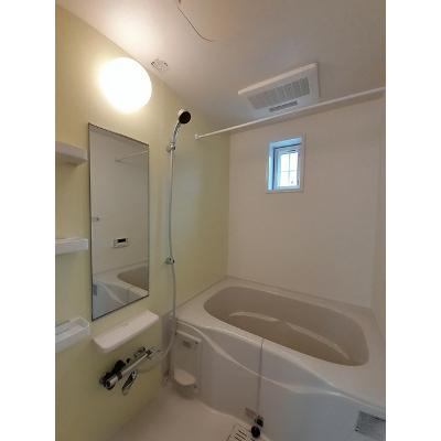 エイコー 102【管理NO：1-021753301-01020】 ★家具家電は申し込み後に搬入します★ ★2027年01月中旬入居可能★の物件画像