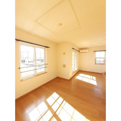 ププレ 205【管理NO：1-012877501-02040】 ★家具家電は申し込み後に搬入します★ ★2026年12月中旬入居可能★の物件画像